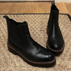 Caslon Miller Chelsea Boots